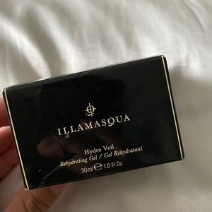 Illamasqua Hydra Veil